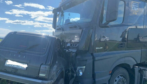 Два человека погибли в лобовой аварии под Новосибирском