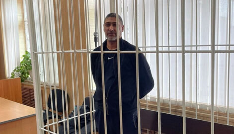 Новосибирский суд приговорил убийцу знакомого к 7,5 годам колонии особого режима