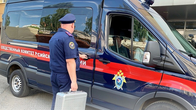 Следователи Новосибирска начали проверку избиения 12-летнего мальчика владельцем автомобиля