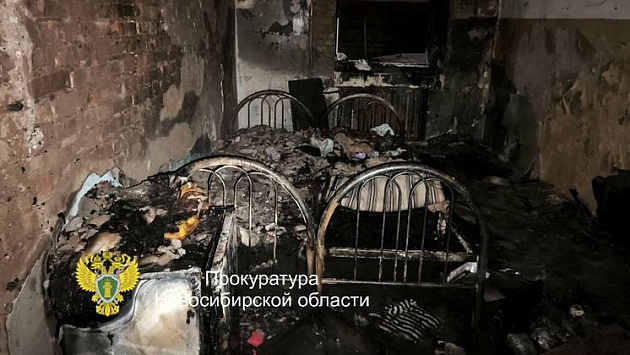 В Новосибирске при пожаре спасли двухлетнюю девочку: ребенок госпитализирован с ожогами