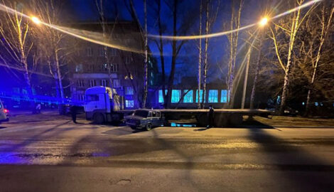 ДТП в Новосибирске: 16-летний подросток без прав на «Жигули» врезался в MAN и госпитализирован