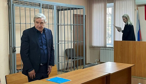 В Новосибирске начался суд над экс-главой Госстройнадзора по делу о взятке