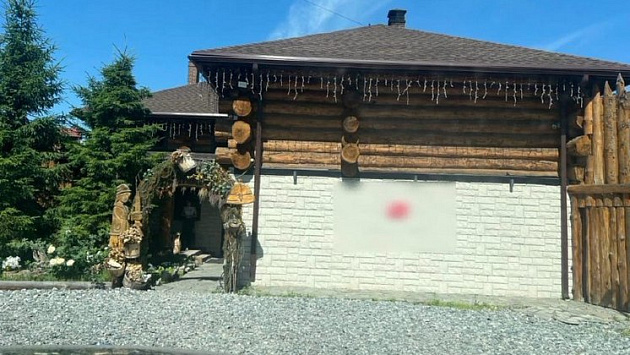 Супруги из Бердска предстанут перед судом за организацию борделя и вовлечение несовершеннолетней в проституцию